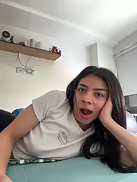 Snapshot of Liissa_cute_ chatting on February 19, 2026, 6:27 pm Liissa cute online show from February 19, 2026, 6:27 pm