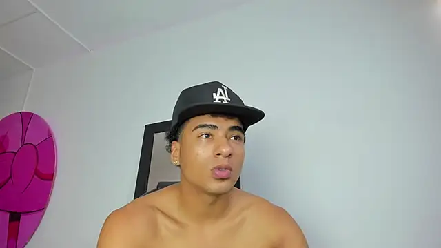 ANGEL NICOLAS online show from January 10, 2025, 9:10 pm