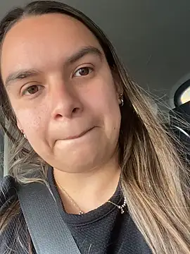 Nathaly00  online show from September 26, 2025, 7:32 pm