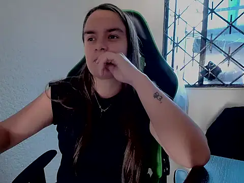 Nathaly00  online show from September 13, 2025, 7:58 pm