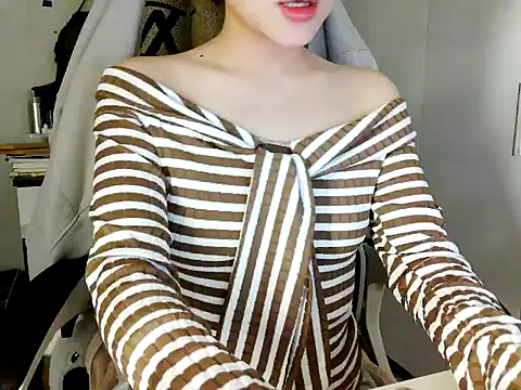 Yin-girl online show from January 8, 2026, 4:46 pm