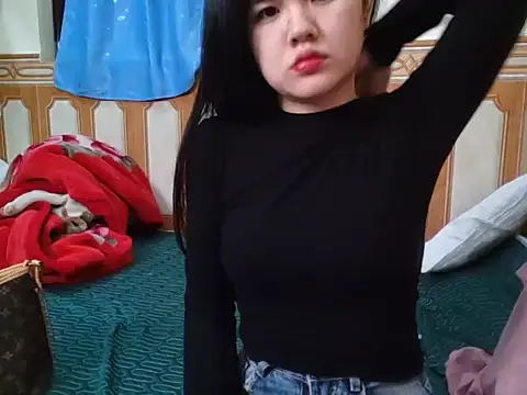 Yin-girl online show from February 20, 2025, 11:42 am