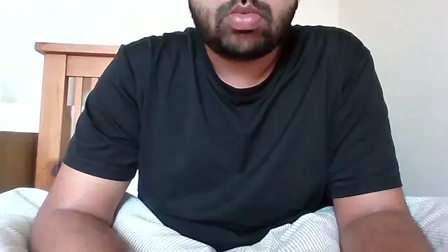 whoreboi98 online show from April 15, 2026, 5:39 pm