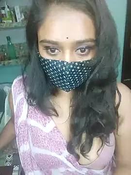 Dreamgirl1211 online show from October 6, 2025, 6:41 pm