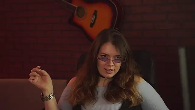 KeytSilvas online show from February 11, 2025, 5:40 pm