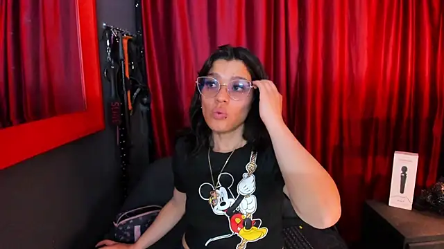 AvaLusty online show from October 25, 2025, 9:15 pm