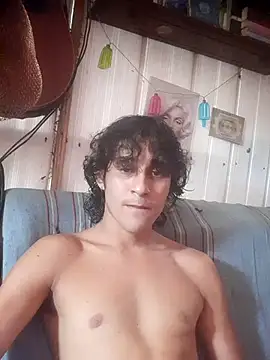 Snapshot of pedrodavid_ chatting on June 3, 2026, 6:01 pm pedrodavid online show from June 3, 2026, 6:01 pm