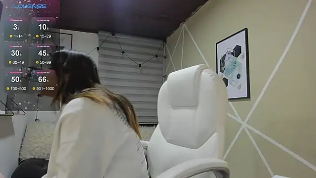 Snapshot of Enma__clark chatting on July 7, 2026, 4:15 am Enma clark online show from July 7, 2026, 4:15 am