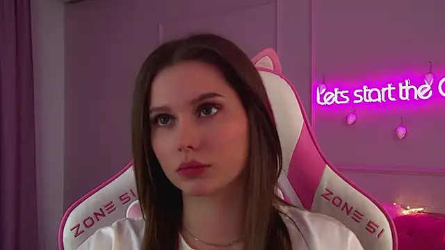 DianaVert online show from December 15, 2025, 12:38 am