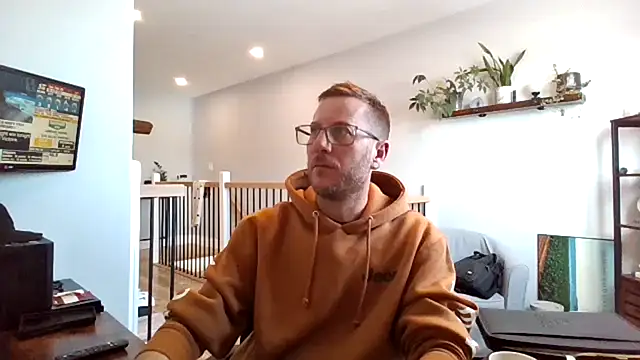 Snapshot of Bigdicktrav902 chatting on February 25, 2025, 2:15 pm Bigdicktrav902 online show from February 25, 2025, 2:15 pm