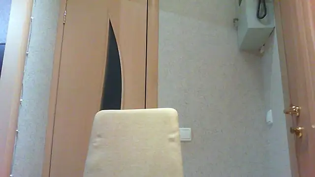 Snapshot of khu_yam chatting on June 7, 2026, 12:05 am khu yam online show from June 7, 2026, 12:05 am