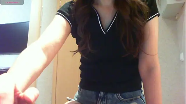 Snapshot of khu_yam chatting on October 12, 2025, 10:11 pm khu yam online show from October 12, 2025, 10:11 pm