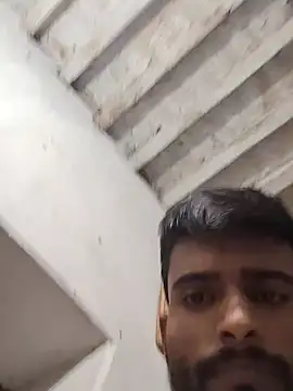 PRIYANHUxh online show from December 2, 2025, 10:22 pm