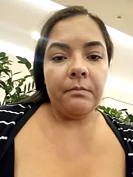 NayraLima0309 online show from December 26, 2024, 11:35 pm