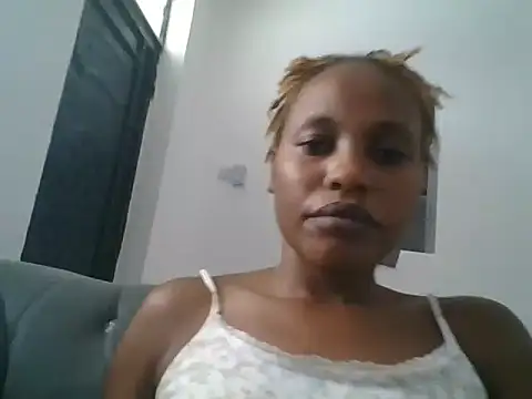 Snapshot of Candykitten chatting on March 7, 2025, 11:18 am Candykitten online show from March 7, 2025, 11:18 am