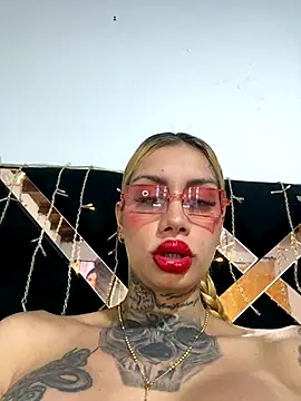 Zaratattoox online show from October 10, 2025, 8:04 am