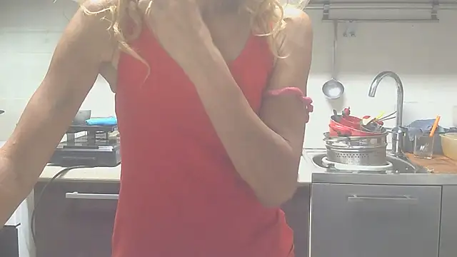 Snapshot of couplemilf2 chatting on June 29, 2026, 5:45 pm couplemilf2 online show from June 29, 2026, 5:45 pm