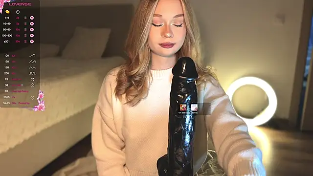 diaanona online show from February 16, 2026, 9:34 pm