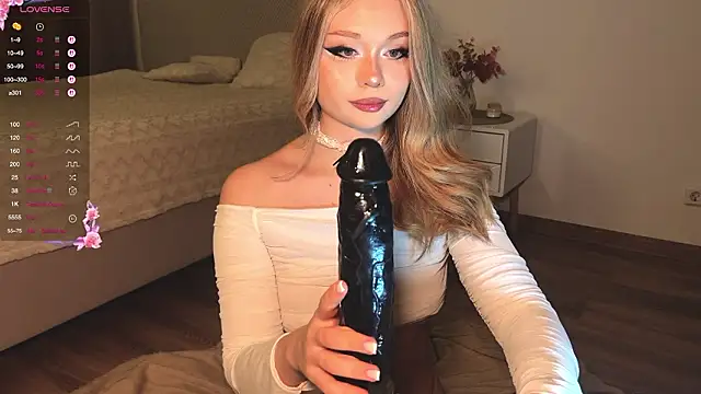 diaanona online show from February 11, 2026, 8:31 pm