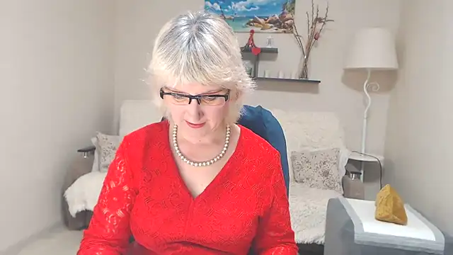 Snapshot of FleurMays chatting on March 16, 2025, 10:00 am FleurMays online show from March 16, 2025, 10:00 am