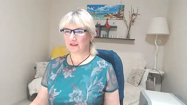 Snapshot of FleurMays chatting on March 12, 2025, 11:54 am FleurMays online show from March 12, 2025, 11:54 am