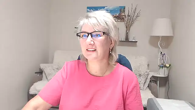 Snapshot of FleurMays chatting on September 29, 2025, 3:46 am FleurMays online show from September 29, 2025, 3:46 am