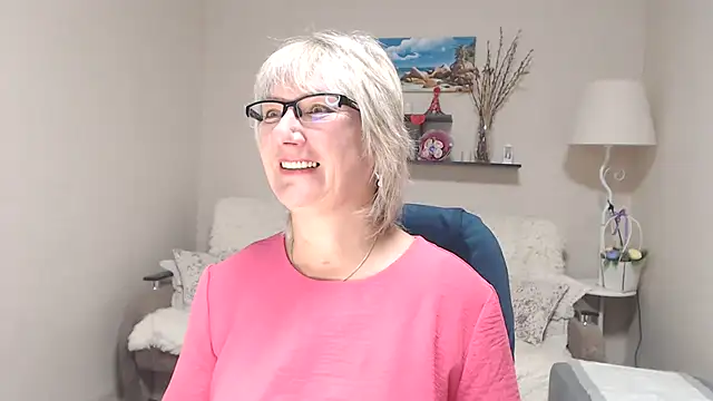 Snapshot of FleurMays chatting on September 25, 2025, 3:12 am FleurMays online show from September 25, 2025, 3:12 am