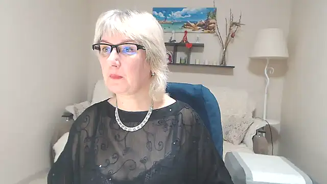 Snapshot of FleurMays chatting on February 27, 2025, 6:02 am FleurMays online show from February 27, 2025, 6:02 am