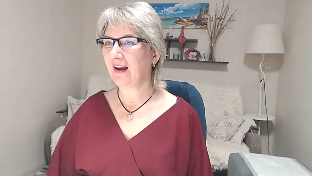 FleurMays online show from December 2, 2025, 4:36 am