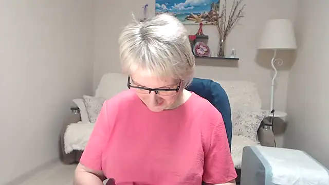 FleurMays online show from February 26, 2026, 3:45 pm