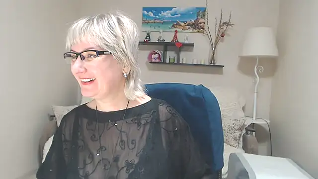Snapshot of FleurMays chatting on February 10, 2025, 11:25 am FleurMays online show from February 10, 2025, 11:25 am