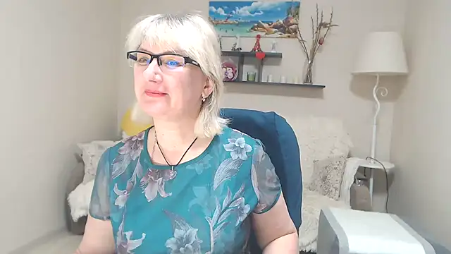 Snapshot of FleurMays chatting on March 13, 2025, 7:09 am FleurMays online show from March 13, 2025, 7:09 am