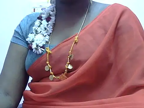 Snapshot of Hot_akshara chatting on January 9, 2026, 5:20 pm Hot akshara online show from January 9, 2026, 5:20 pm