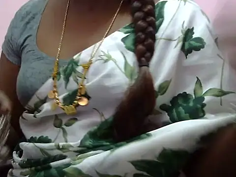 Snapshot of Hot_akshara chatting on December 22, 2025, 4:51 pm Hot akshara online show from December 22, 2025, 4:51 pm