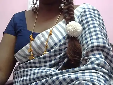 Snapshot of Hot_akshara chatting on February 4, 2026, 2:34 pm Hot akshara online show from February 4, 2026, 2:34 pm