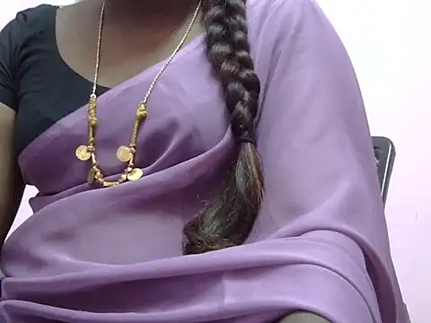 Snapshot of Hot_akshara chatting on December 21, 2025, 10:50 am Hot akshara online show from December 21, 2025, 10:50 am