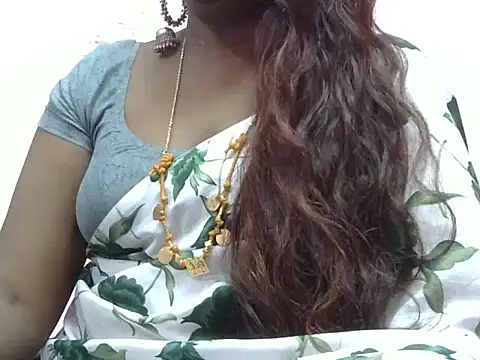 Snapshot of Hot_akshara chatting on February 9, 2026, 4:32 am Hot akshara online show from February 9, 2026, 4:32 am