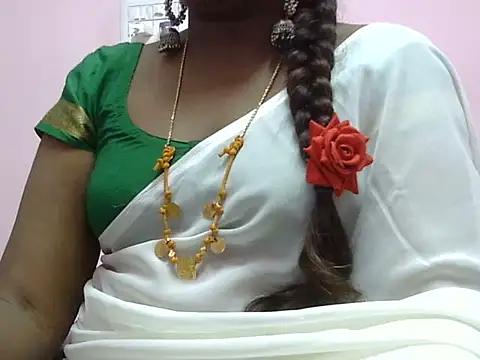 Snapshot of Hot_akshara chatting on March 1, 2026, 5:35 pm Hot akshara online show from March 1, 2026, 5:35 pm