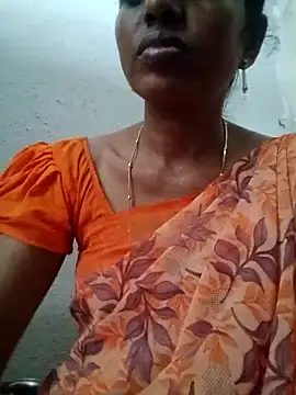 Snapshot of Gautami-telugu chatting on September 10, 2025, 3:27 am Gautami-telugu online show from September 10, 2025, 3:27 am