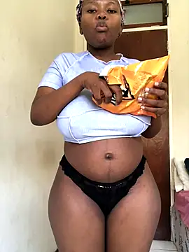 Snapshot of SexyAngeliqua chatting on September 25, 2025, 9:04 am SexyAngeliqua online show from September 25, 2025, 9:04 am