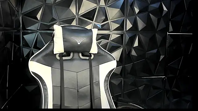 HelueHorny13 online show from October 1, 2025, 5:34 am