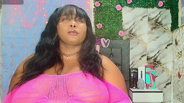 ebony 544 online show from October 7, 2025, 3:29 am