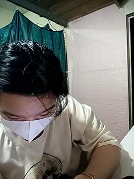 Snapshot of Thomgdee chatting on May 9, 2026, 7:23 am Thomgdee online show from May 9, 2026, 7:23 am