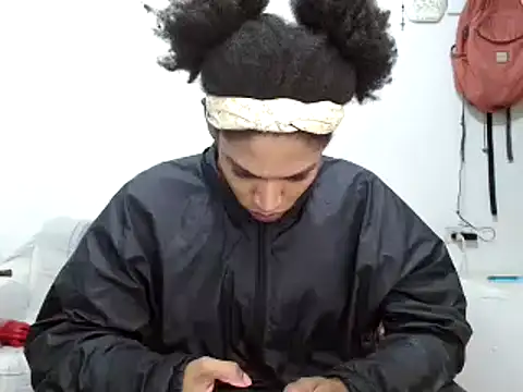 miriam775 online show from October 9, 2025, 11:22 am