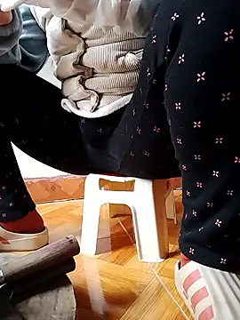 JasminePham online show from January 6, 2026, 2:37 am