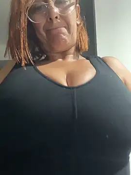 anastasia and jordan online show from December 14, 2025, 8:09 am