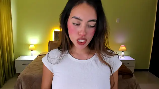  Charlotte evans 1 online show from October 2, 2025, 8:23 pm