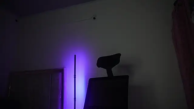 ateneawilliams online show from April 24, 2026, 1:18 am