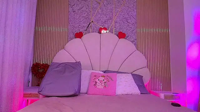 Snapshot of aisha_sh chatting on February 27, 2026, 11:54 am aisha sh online show from February 27, 2026, 11:54 am