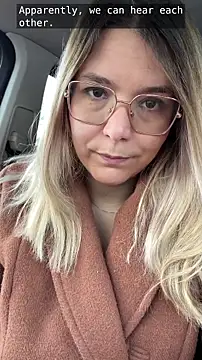 Snapshot of EmyLana chatting on February 19, 2026, 8:44 am EmyLana online show from February 19, 2026, 8:44 am